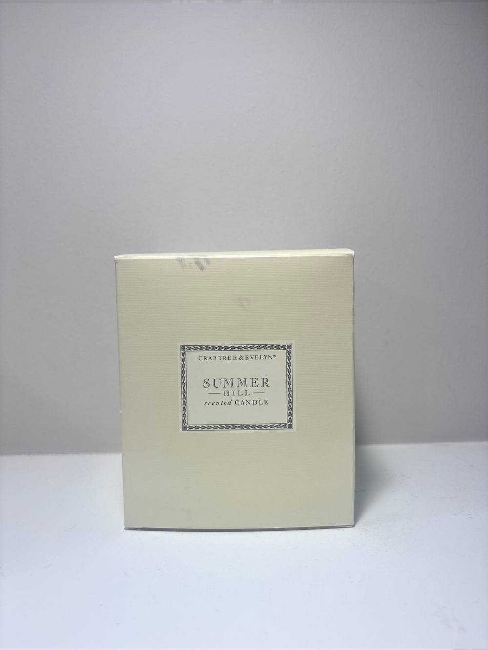 Crabtree & Evelyn Summer Hill Candle New - Wax Discolored